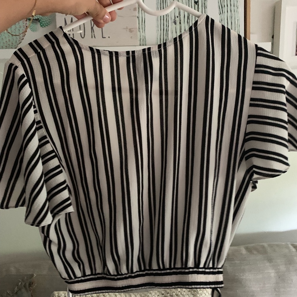 Striped top - Picture 2 of 3
